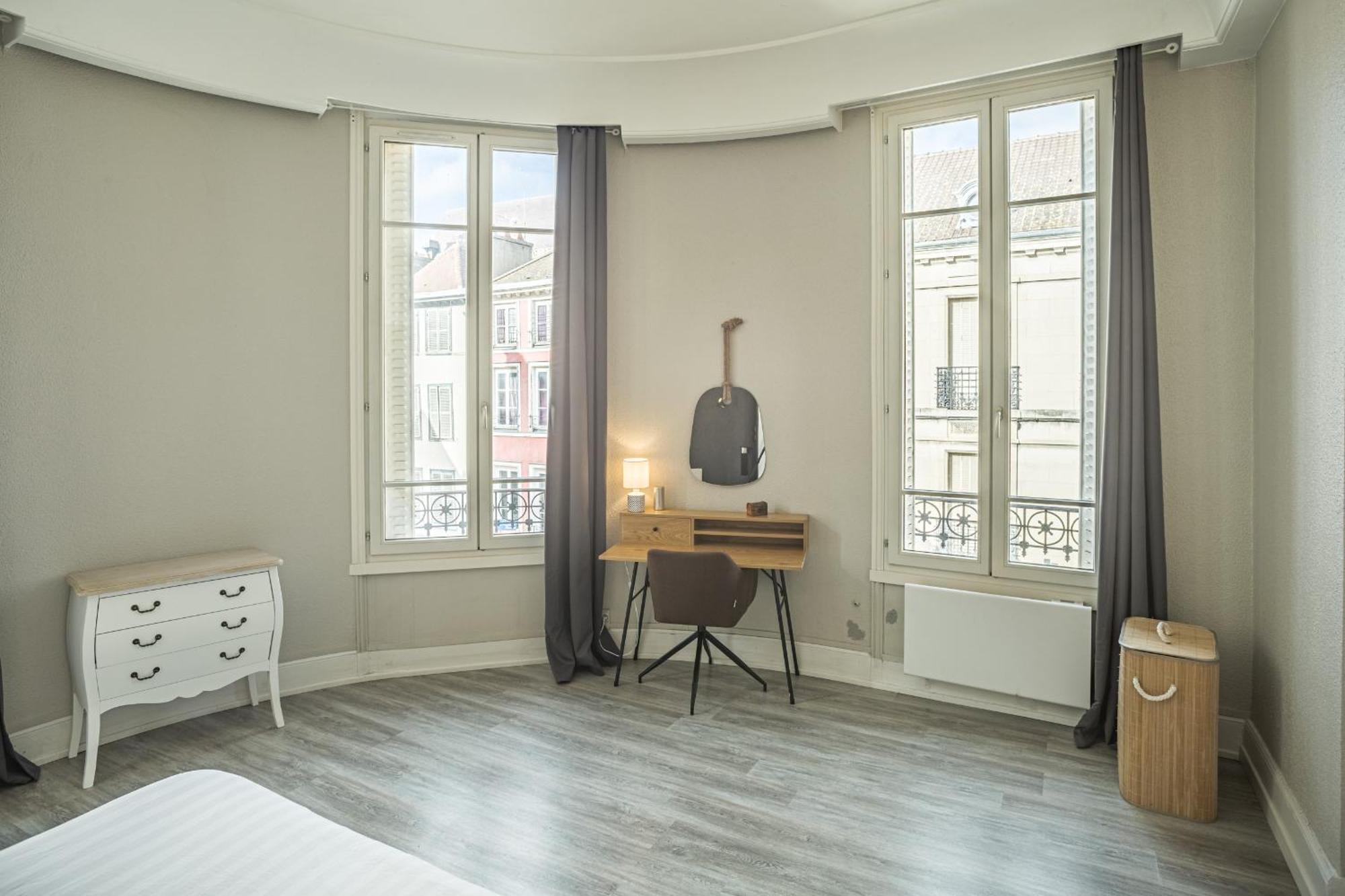 Zola Home - Votre Elegante Echappee Au Coeur De Troyes Buitenkant foto