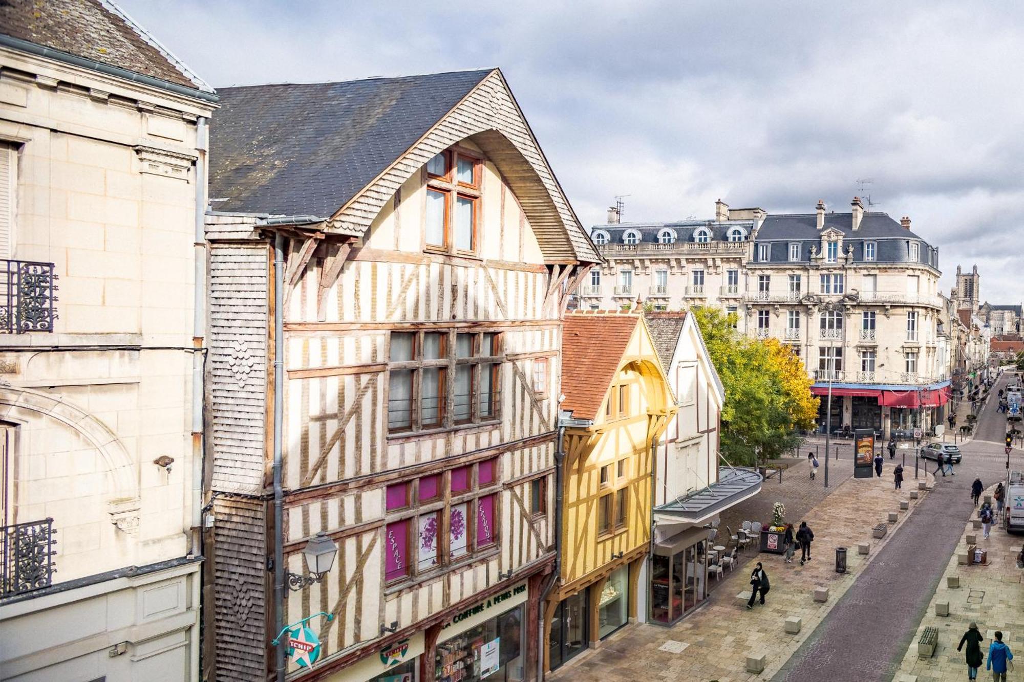 Zola Home - Votre Elegante Echappee Au Coeur De Troyes Buitenkant foto